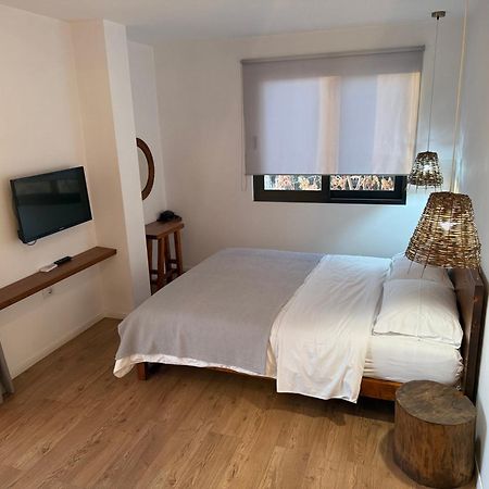 Kanes Bohemian Boutique Hotel Sarande Bagian luar foto
