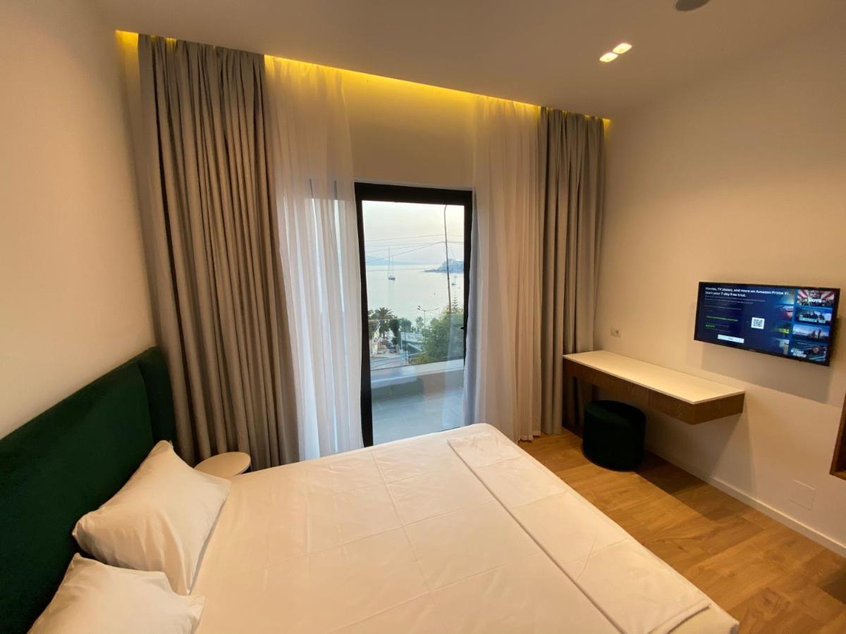 Kanes Bohemian Boutique Hotel Sarande Bagian luar foto
