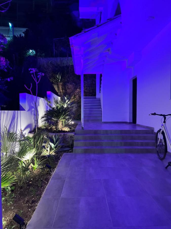 Kanes Bohemian Boutique Hotel Sarande Bagian luar foto