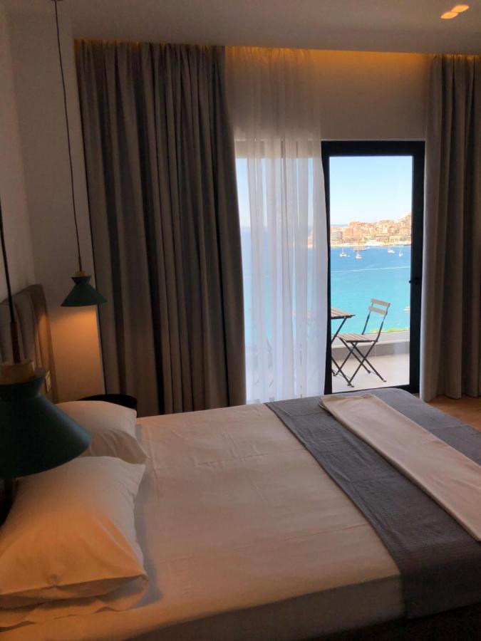 Kanes Bohemian Boutique Hotel Sarande Bagian luar foto