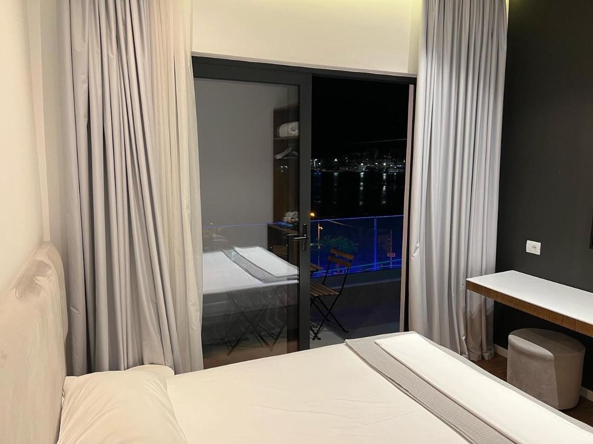 Kanes Bohemian Boutique Hotel Sarande Bagian luar foto