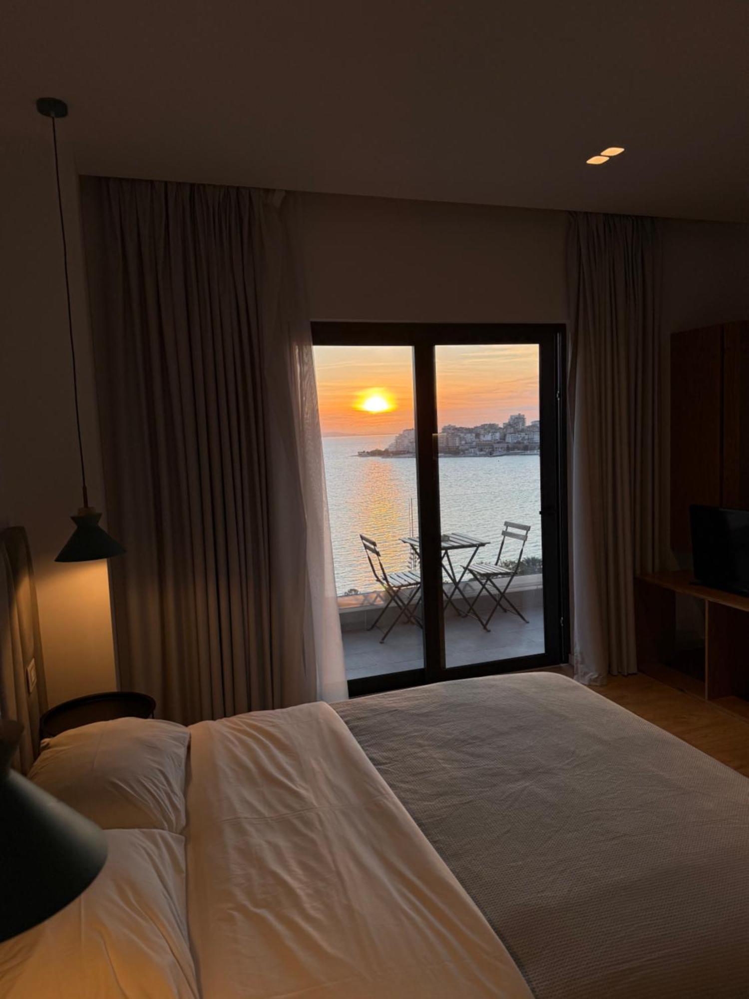 Kanes Bohemian Boutique Hotel Sarande Bagian luar foto