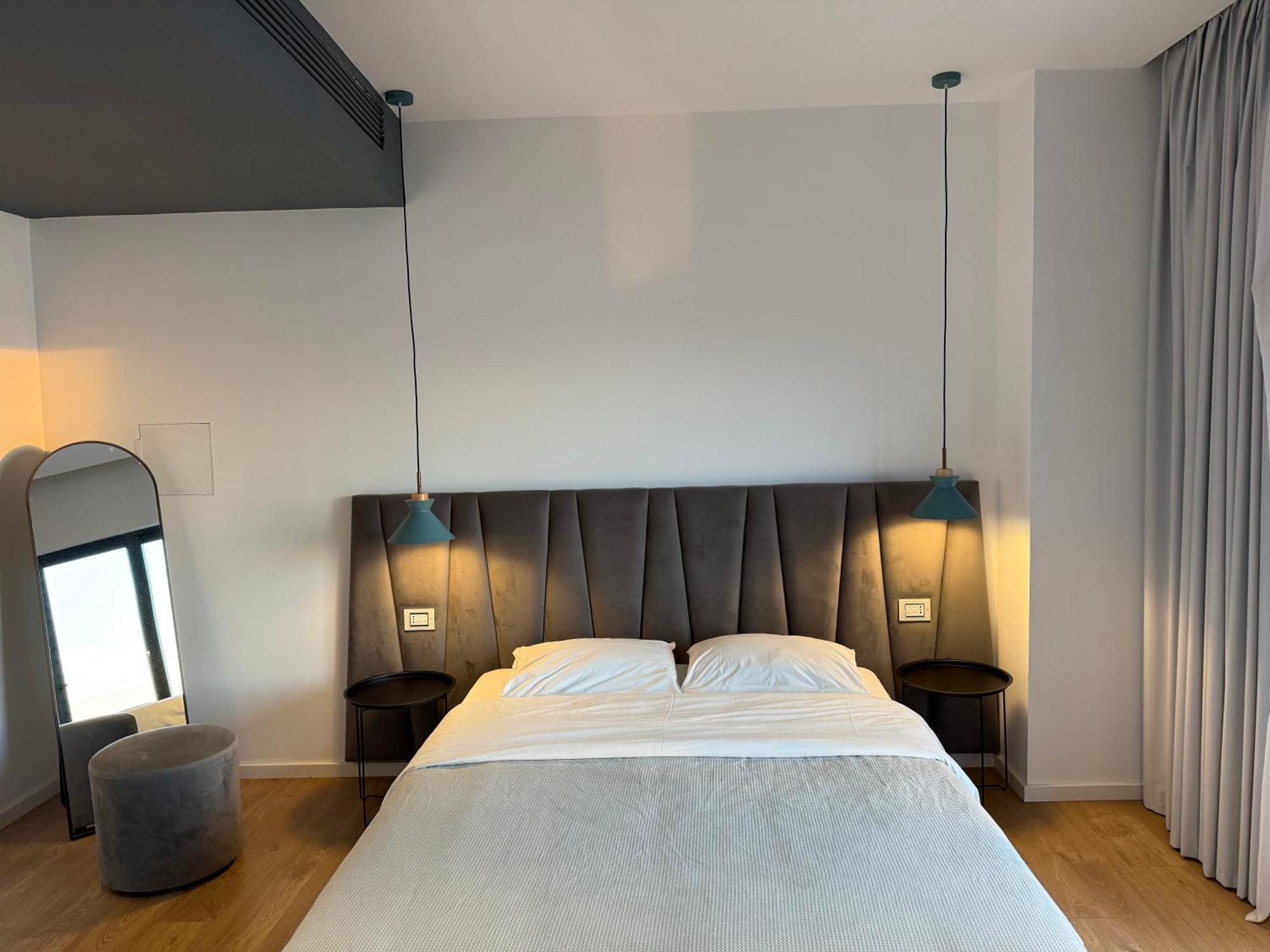 Kanes Bohemian Boutique Hotel Sarande Bagian luar foto