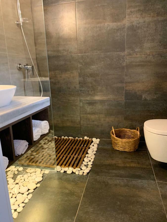 Kanes Bohemian Boutique Hotel Sarande Bagian luar foto